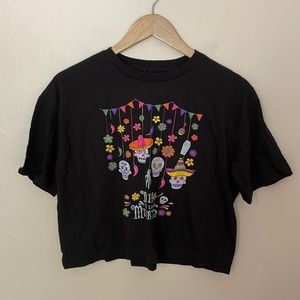 NWOT Social Culture Dia De Los Muertos Crop Tee